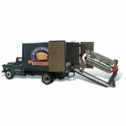 WOODLAND SCENICS HO Scale Rusty Springs Furniture